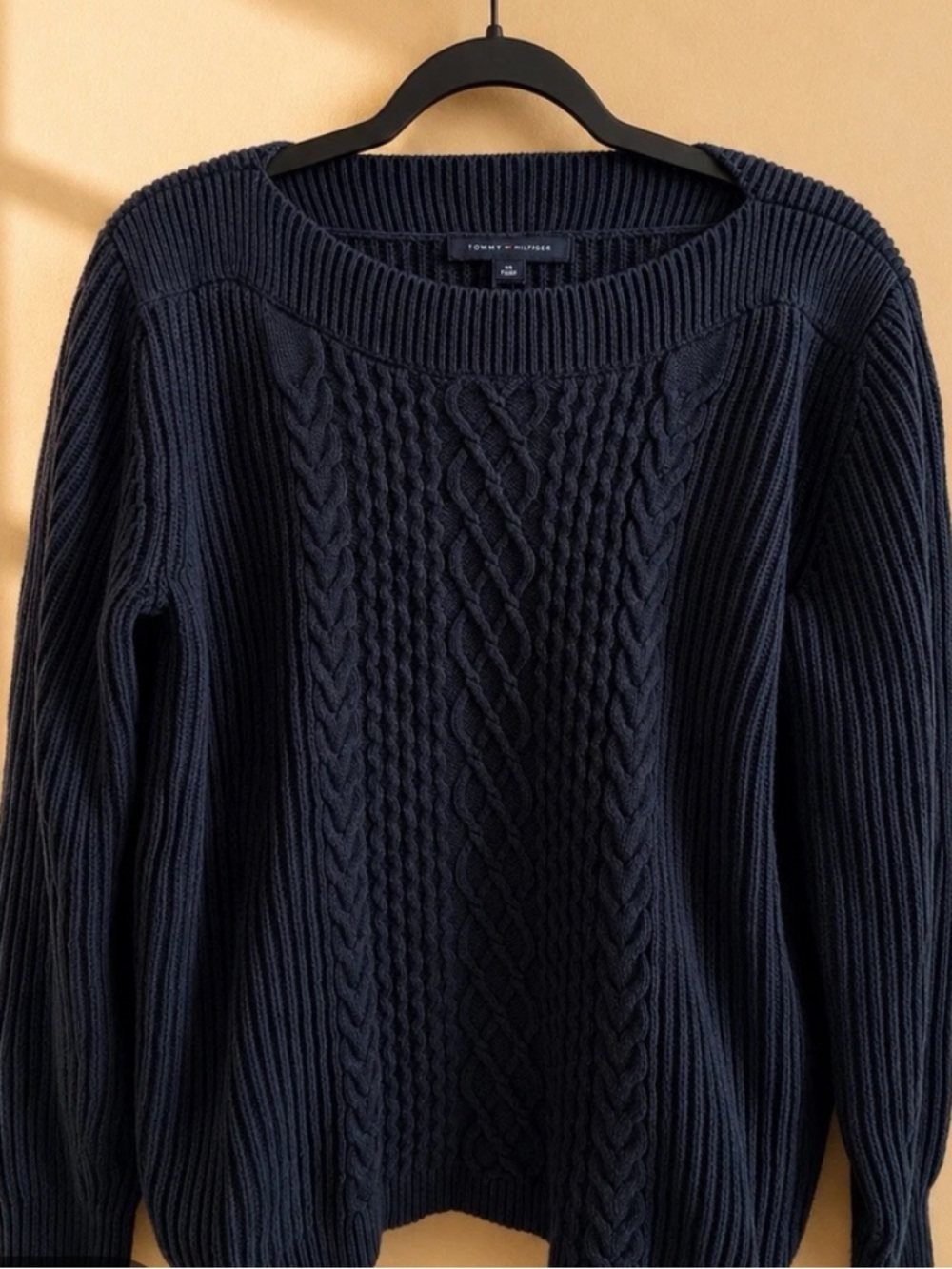 Tommy Hilfiger Dark Navy Off-Shoulder Cable Knit Sweater Size Medium